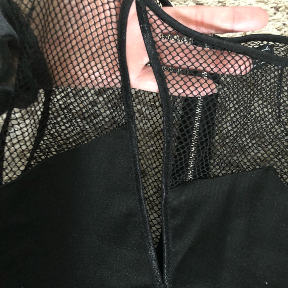NWT Urban Outfitters black bodysuit - Picture 4 of 4